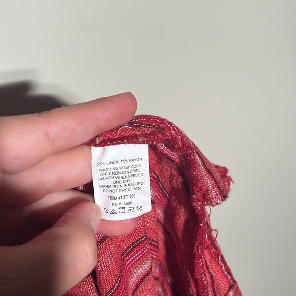 Briggs Linen Blend Striped Shorts - Picture 6 of 7